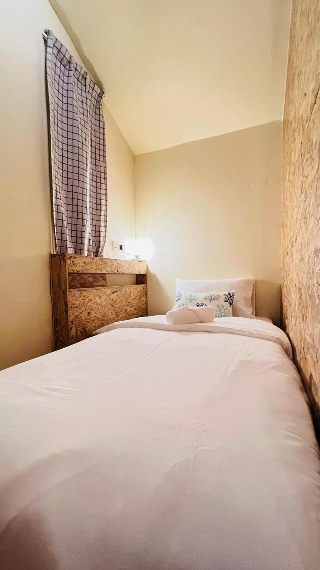My Guesthouse 109 - Self Check In (Adults Only) 2* George Town
